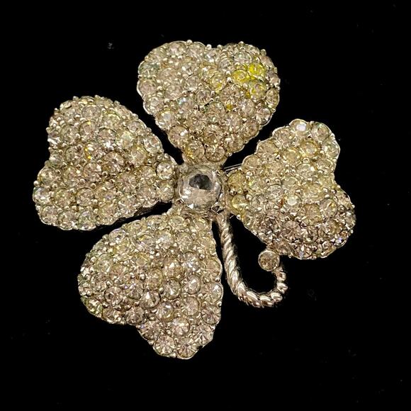 Rhinestone Shamrock brooch Good Luck Charm Four Leaf Clover Pin St. Patricks Day - Picture 1 of 5